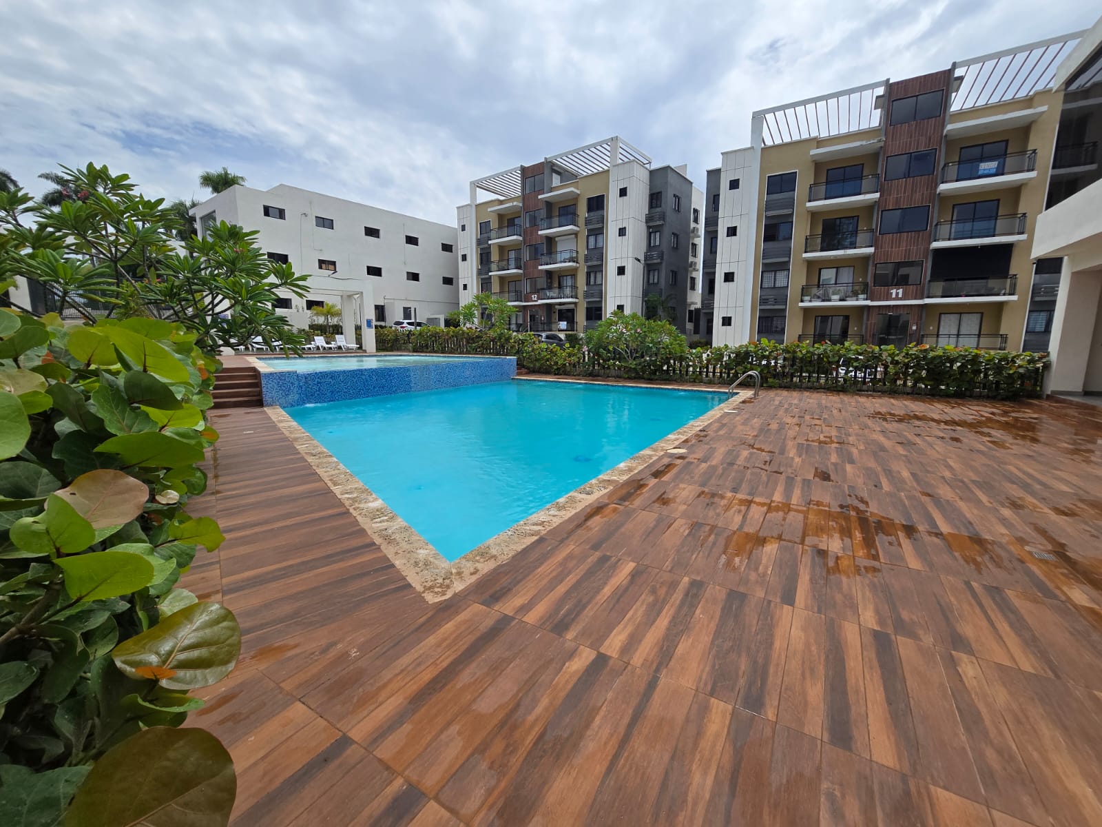 Apartamento en 2do Piso Detrás de la Embajada Americana Residencial Au Foto 7321895-10.jpg