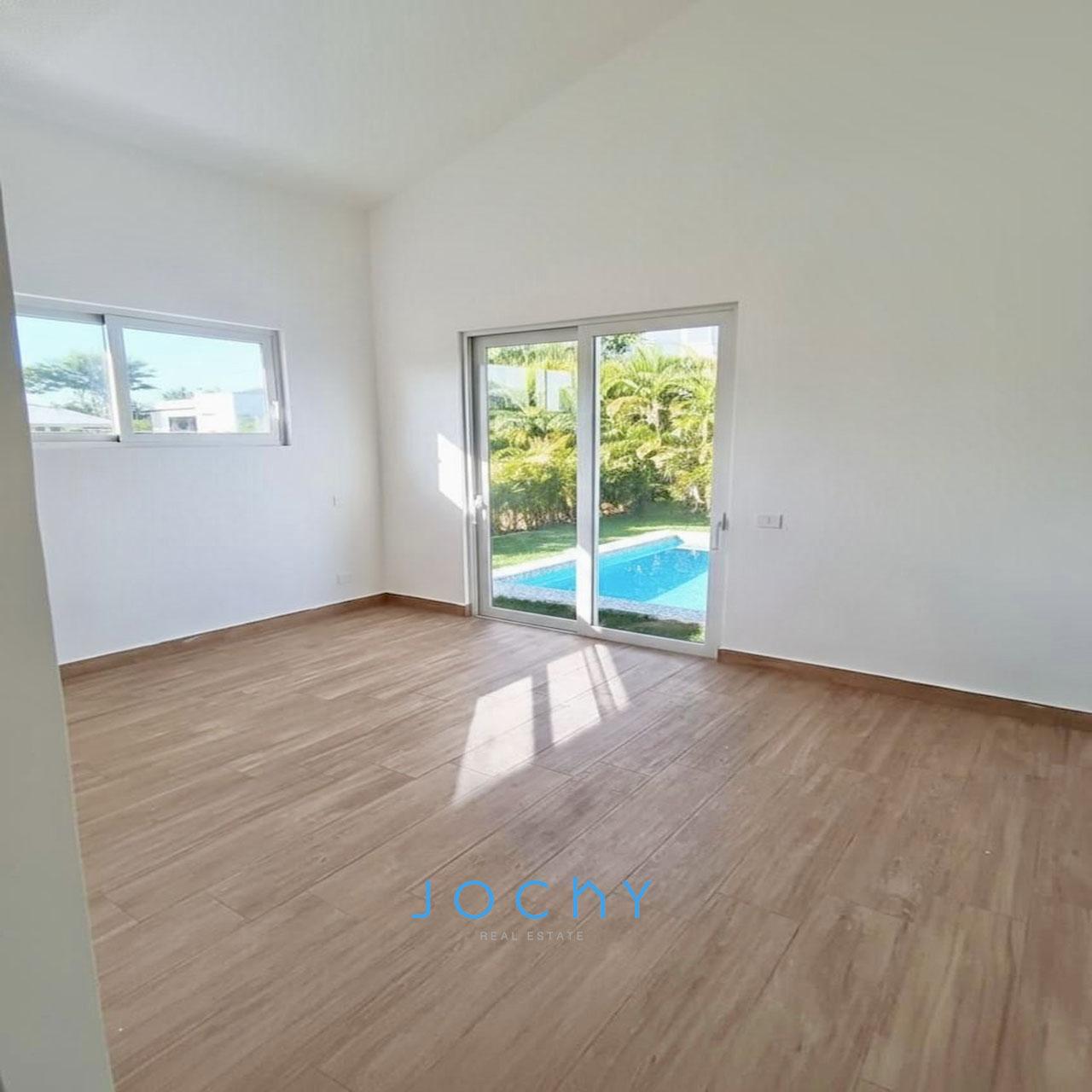 Jochy Real Estate vende villa en La Estancia Golf Resort La Romana R.D Foto 7321931-2.jpg