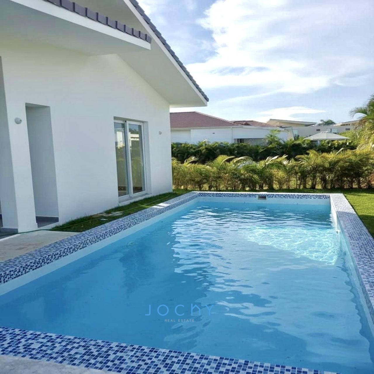 Jochy Real Estate vende villa en La Estancia Golf Resort La Romana R.D Foto 7321931-8.jpg