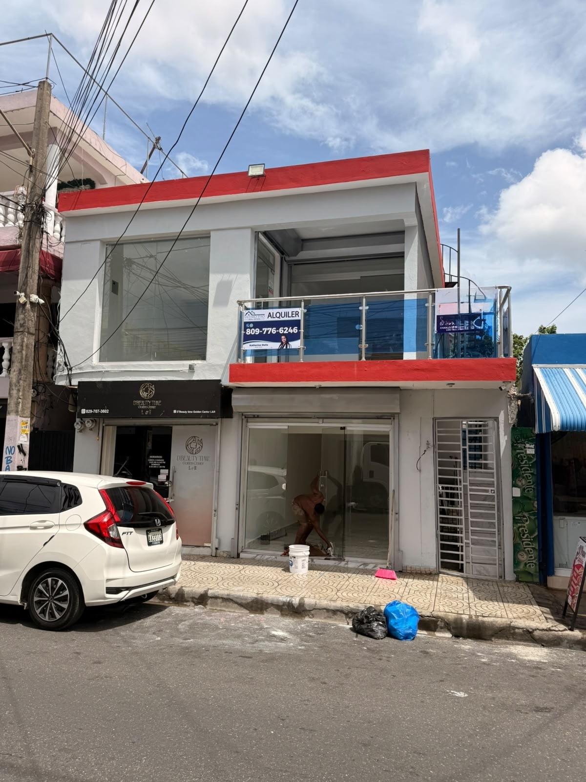     Locales Comerciales Estratégicamente Ubicados en Los Mina Foto 7321965-4.jpg