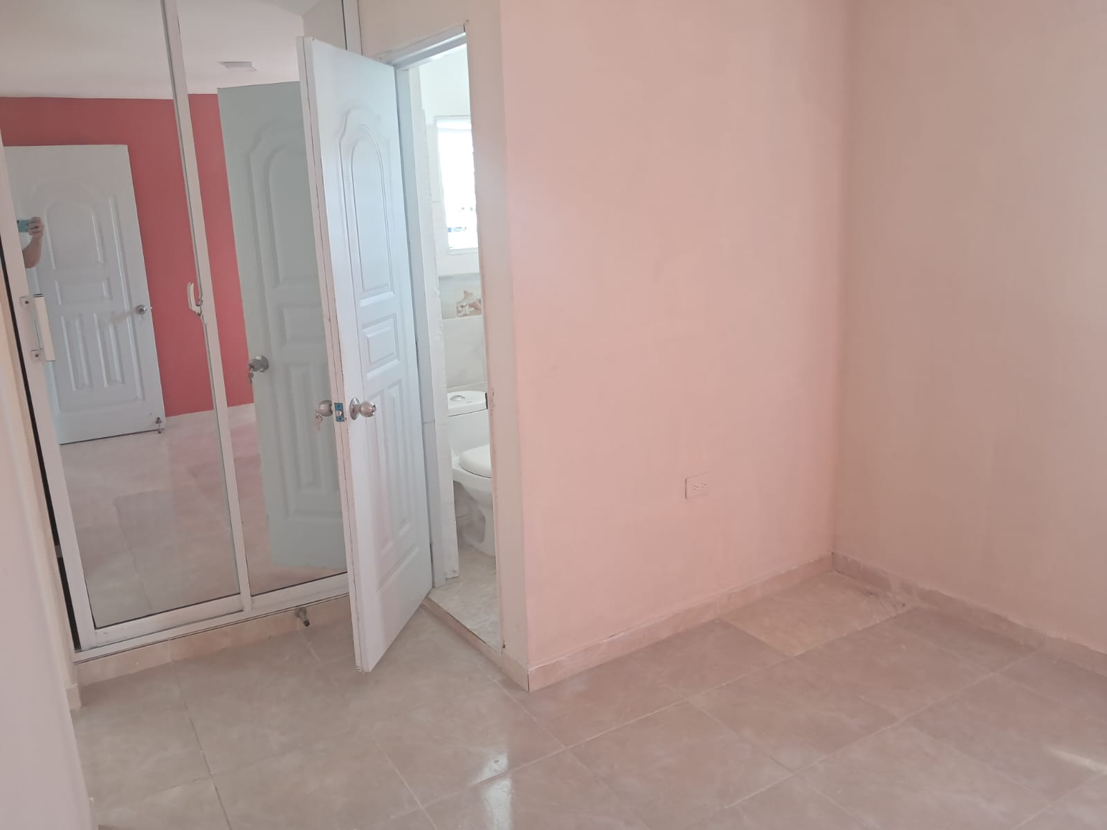 se alquila apartamento villa carmen 2da. etapa.  en un tercer nivel  m Foto 7322000-3.jpg