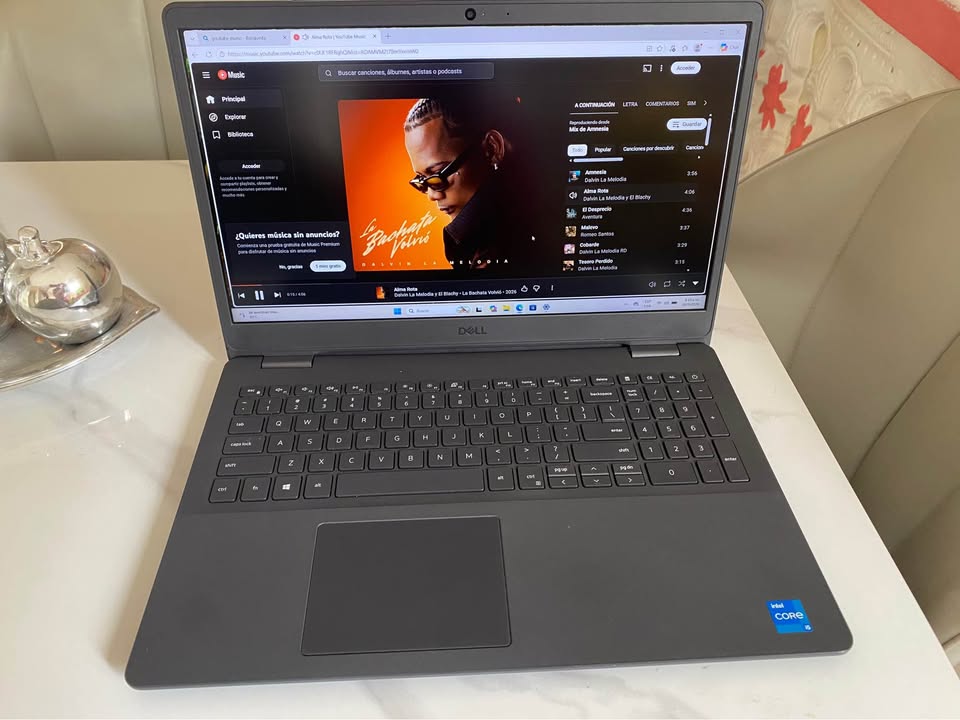 ???? Dell Vostro 3500 Core i5 11va  512GB SSD  8GB RAM  Win 11 Pro Foto 7322236-1.jpg