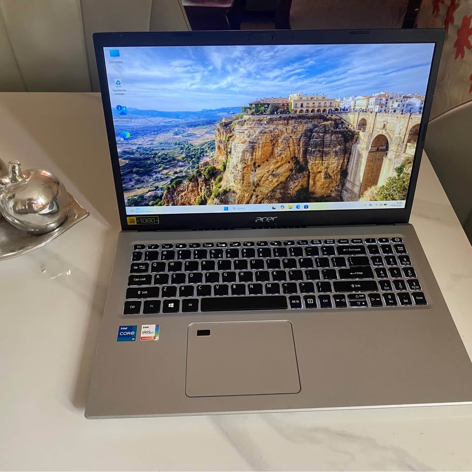 Acer Aspire 5  i5 11.a Gen 2.4 GHz  12GB RAM  500GB SSD  15.6  Teclado Foto 7322238-6.jpg