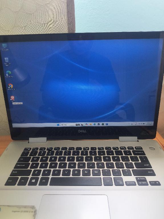 Laptop Dell Inspiron 15 5000 Foto 7322241-1.jpg