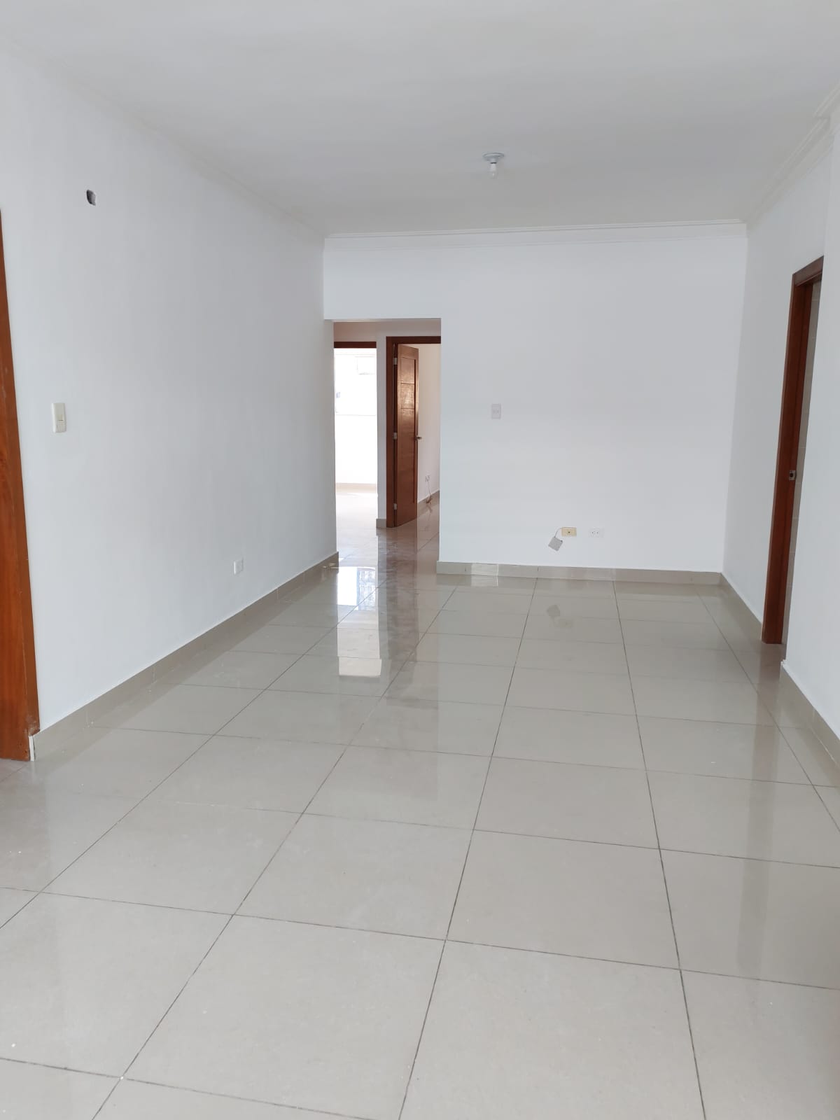 Apartamento 3 habitaciones 2 parqueos con ascensor en Mirador Sur Foto 7322417-8.jpg