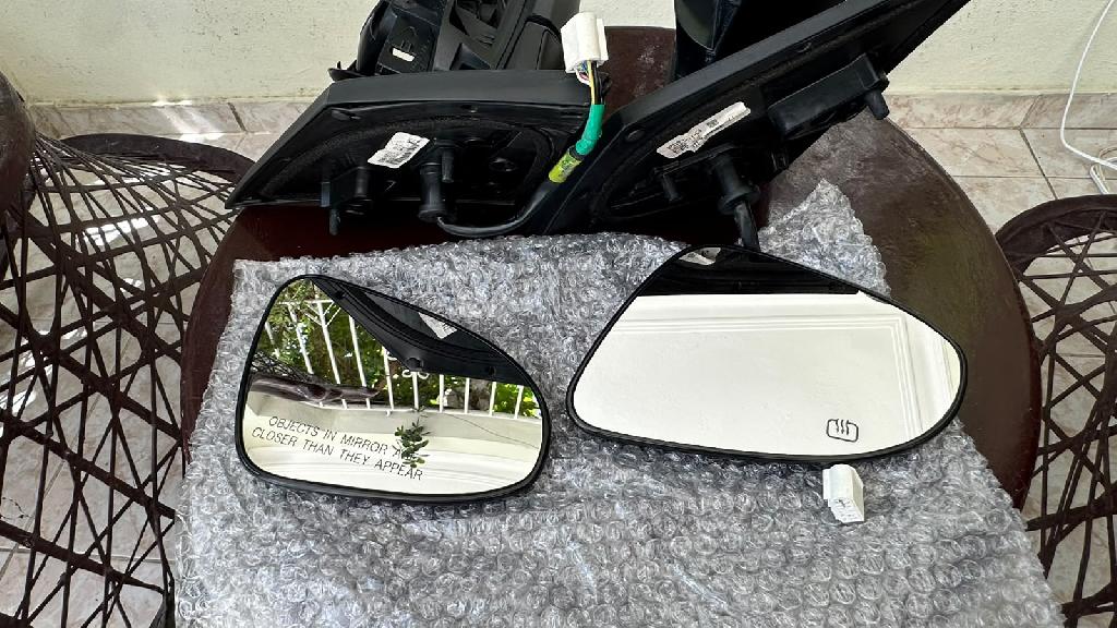 RETROVISORES BRAZO COMPLETO TOYOTA COROLLA 2018 NEGRO Foto 7322433-1.jpg