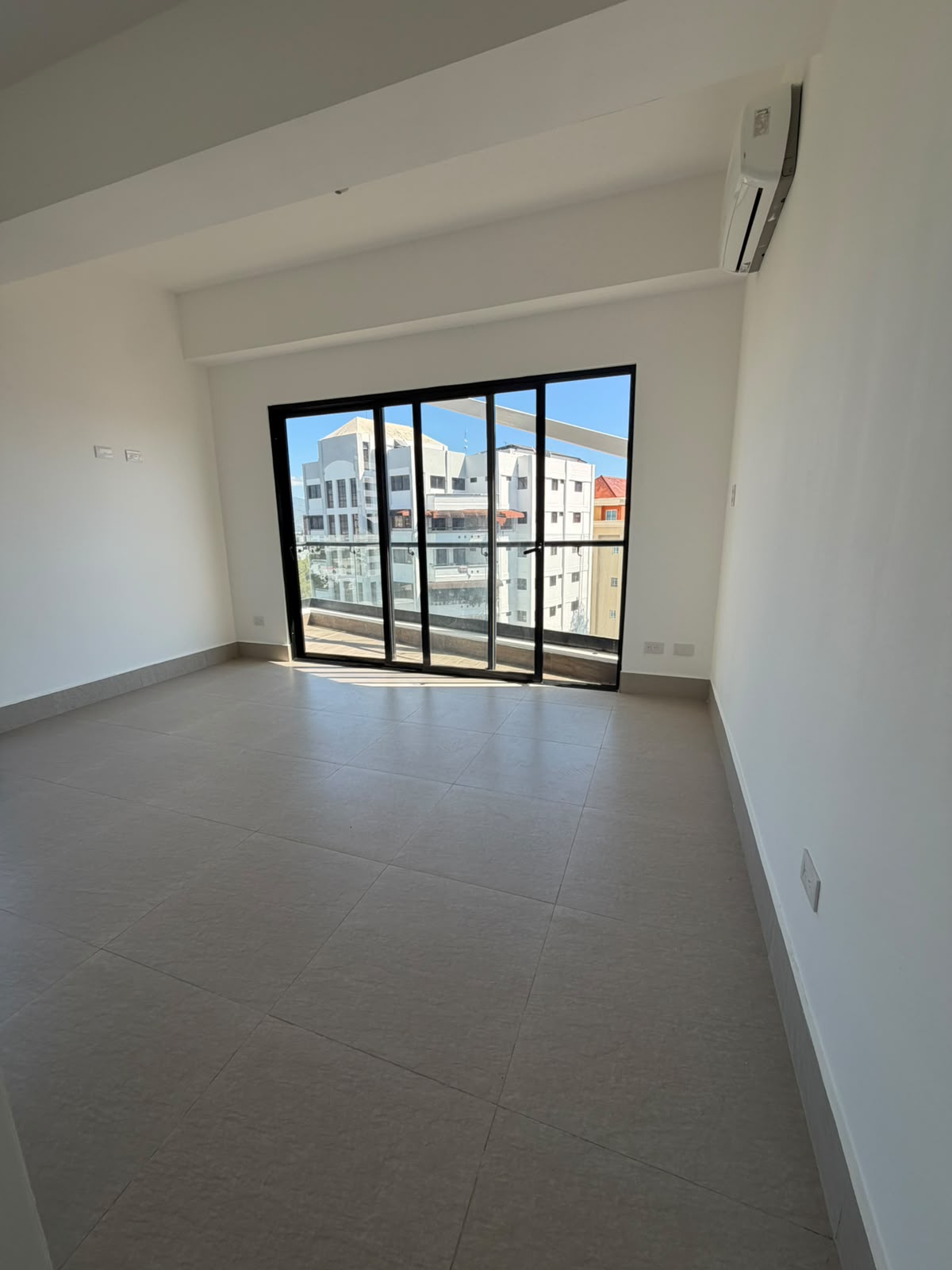 APARTAMENTO EN RENTA – LA TRINITARIA SANTIAGO Foto 7322461-11.jpg