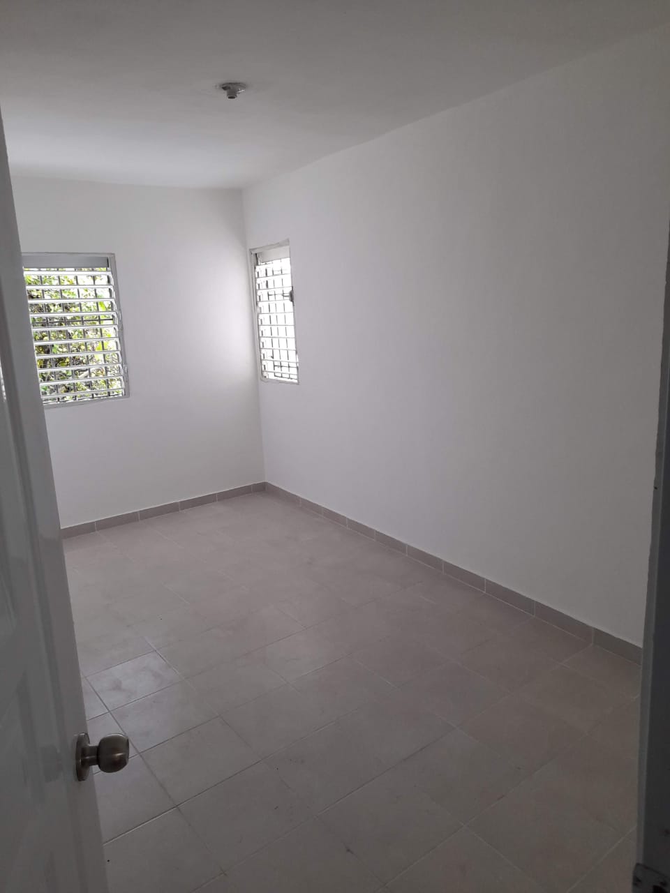 SE ALQUILA APARTAESTUDIO EN STO DOM OESTE Foto 7322496-5.jpg