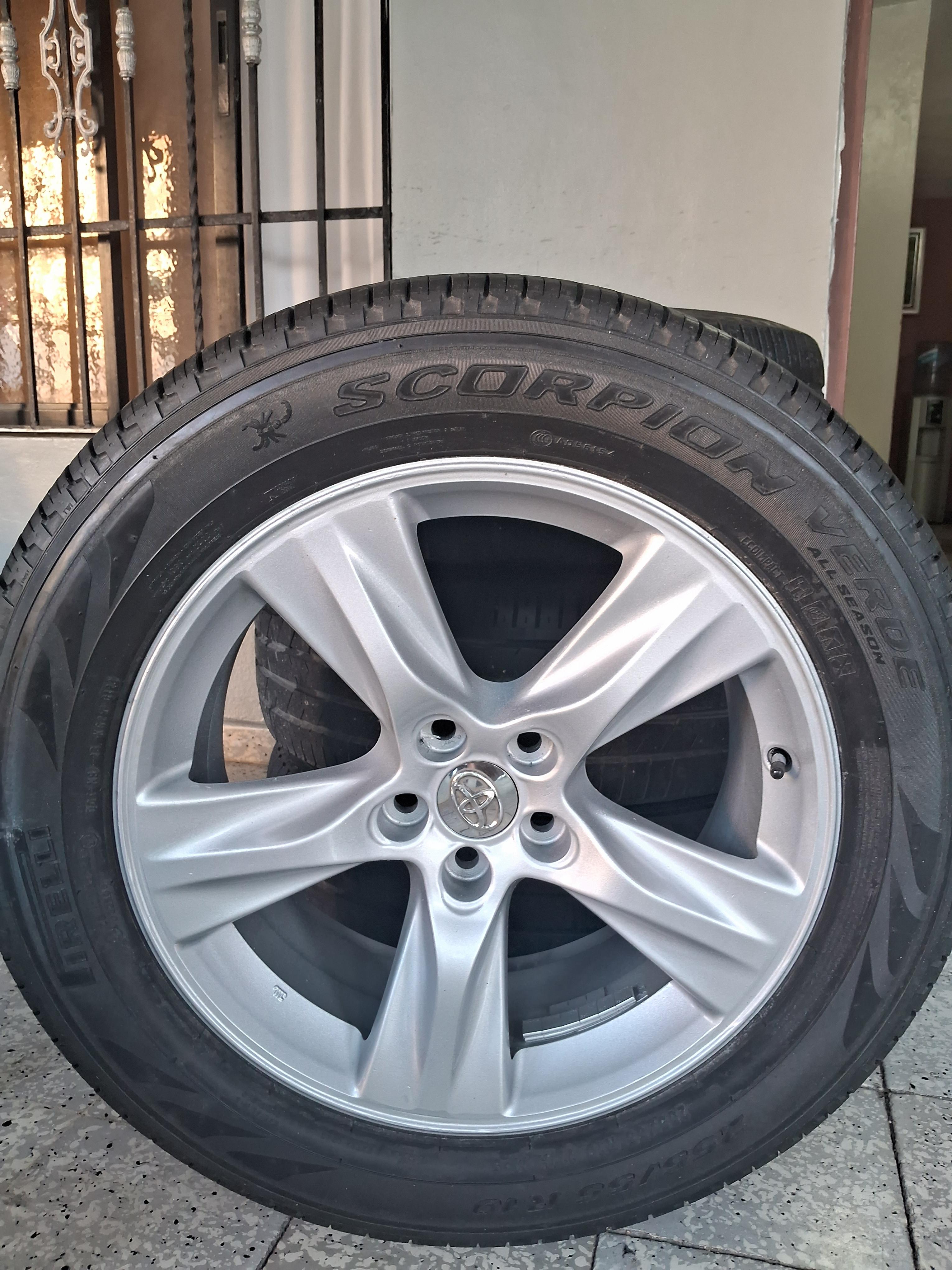 Juegos de 4 gomas con sus aros originales para Toyota Highlander 2015- Foto 7322546-5.jpg