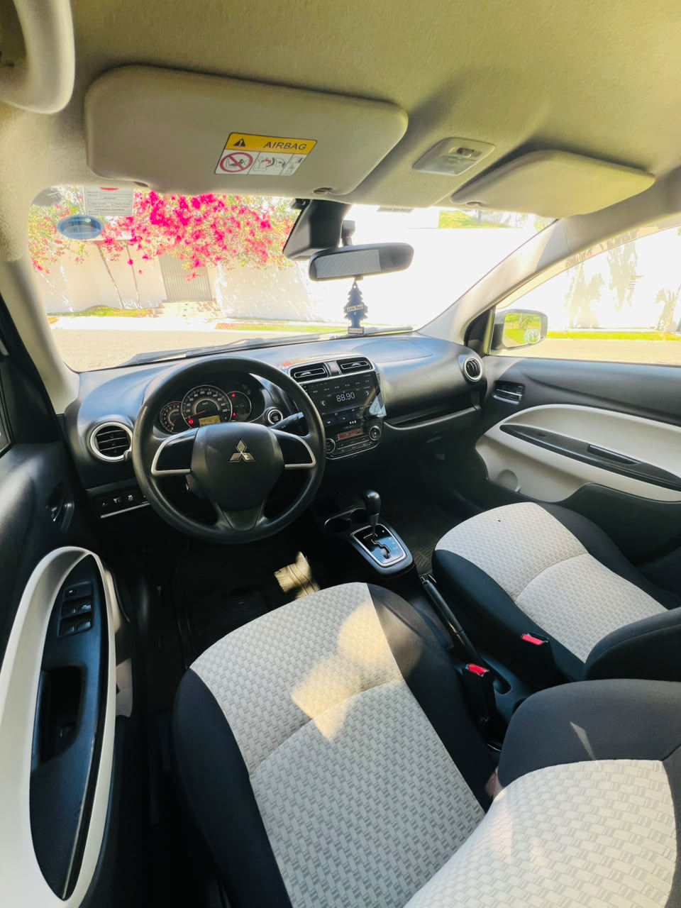 Mitsubishi Mirage 2018 Japonés  Foto 7322572-4.jpg