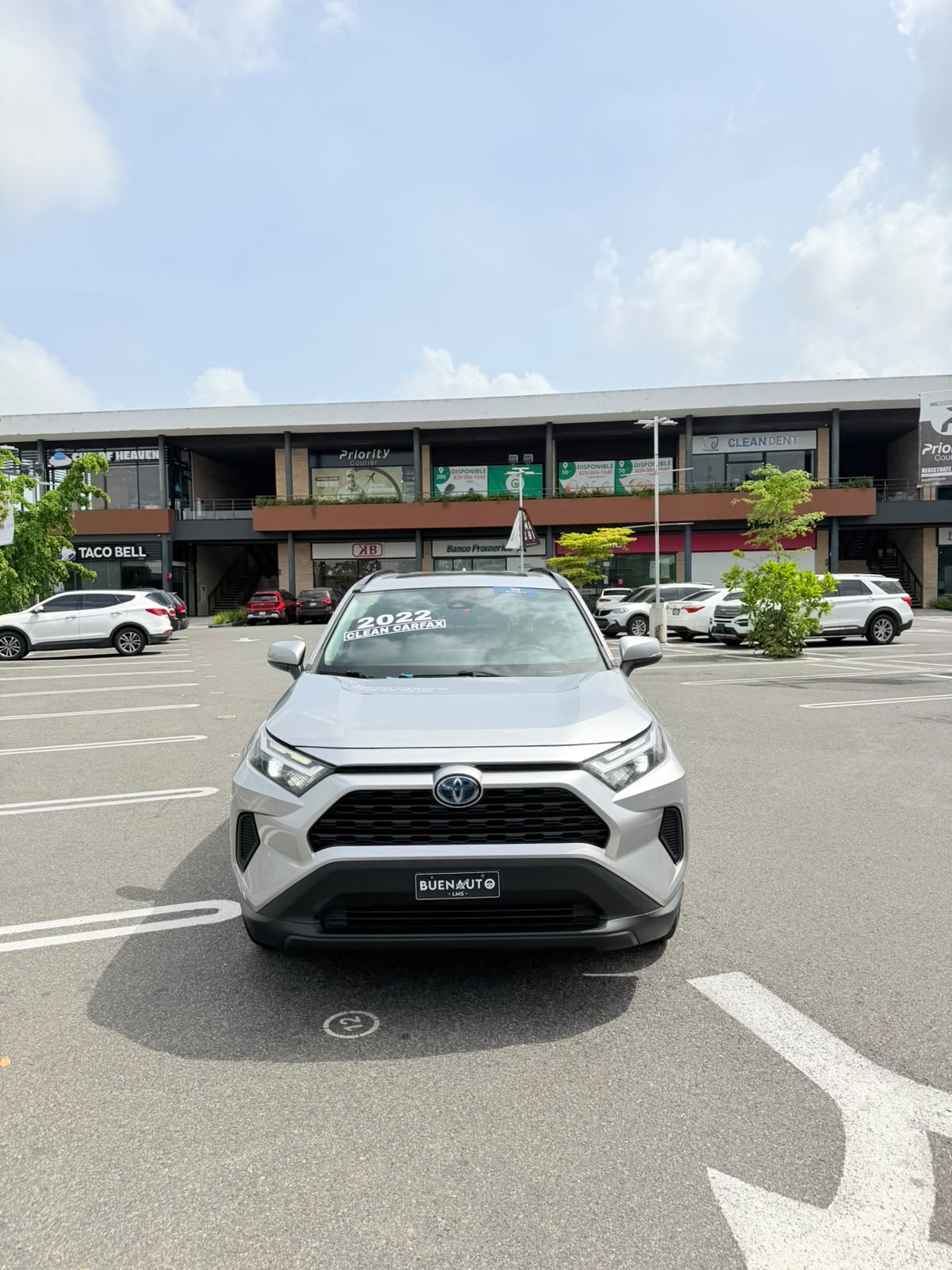 Toyota RAV4 XLE Hybrid AWD 2022 Foto 7322578-2.jpg