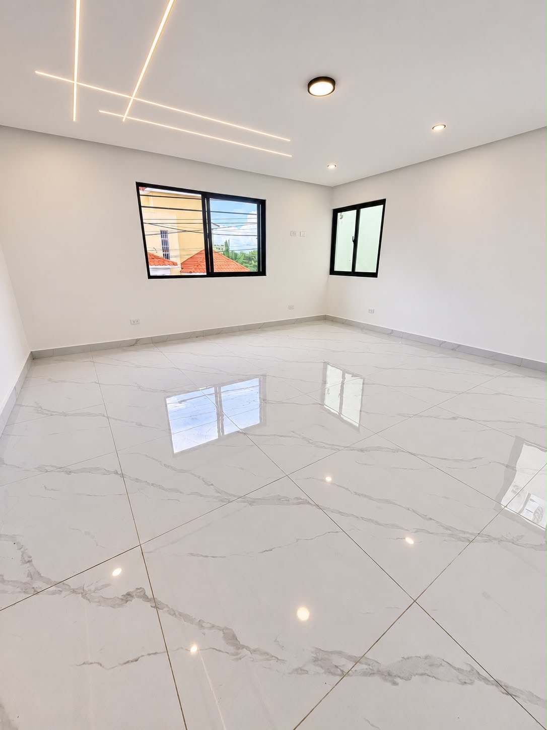 Casa de Lujo en Venta con Piscina  Autopista de San Isidro Prado Orien Foto 7322598-8.jpg