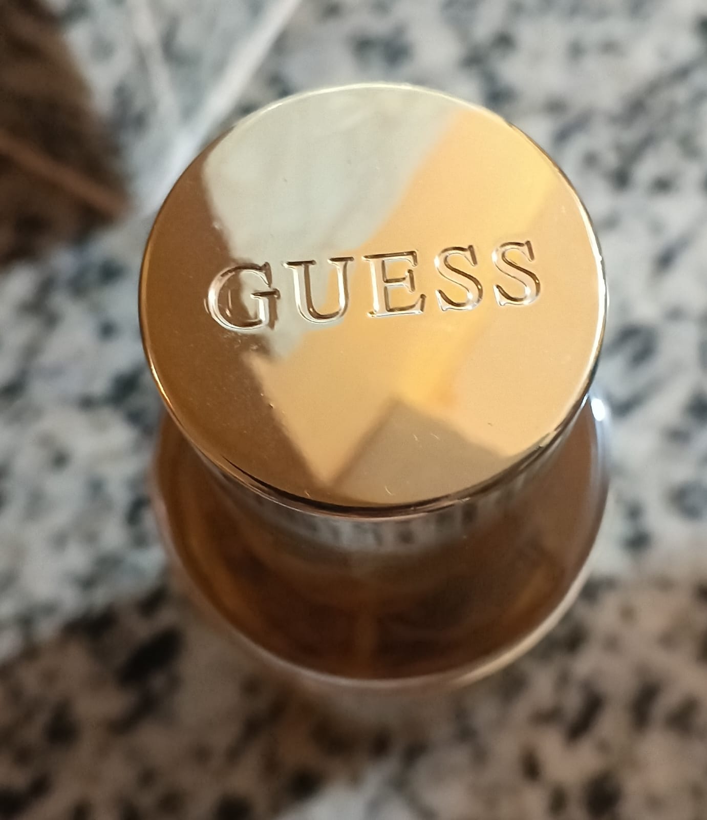 Fragancia / Splash Guess 8.4 FL/ 250 mL E  Foto 7322637-1.jpg