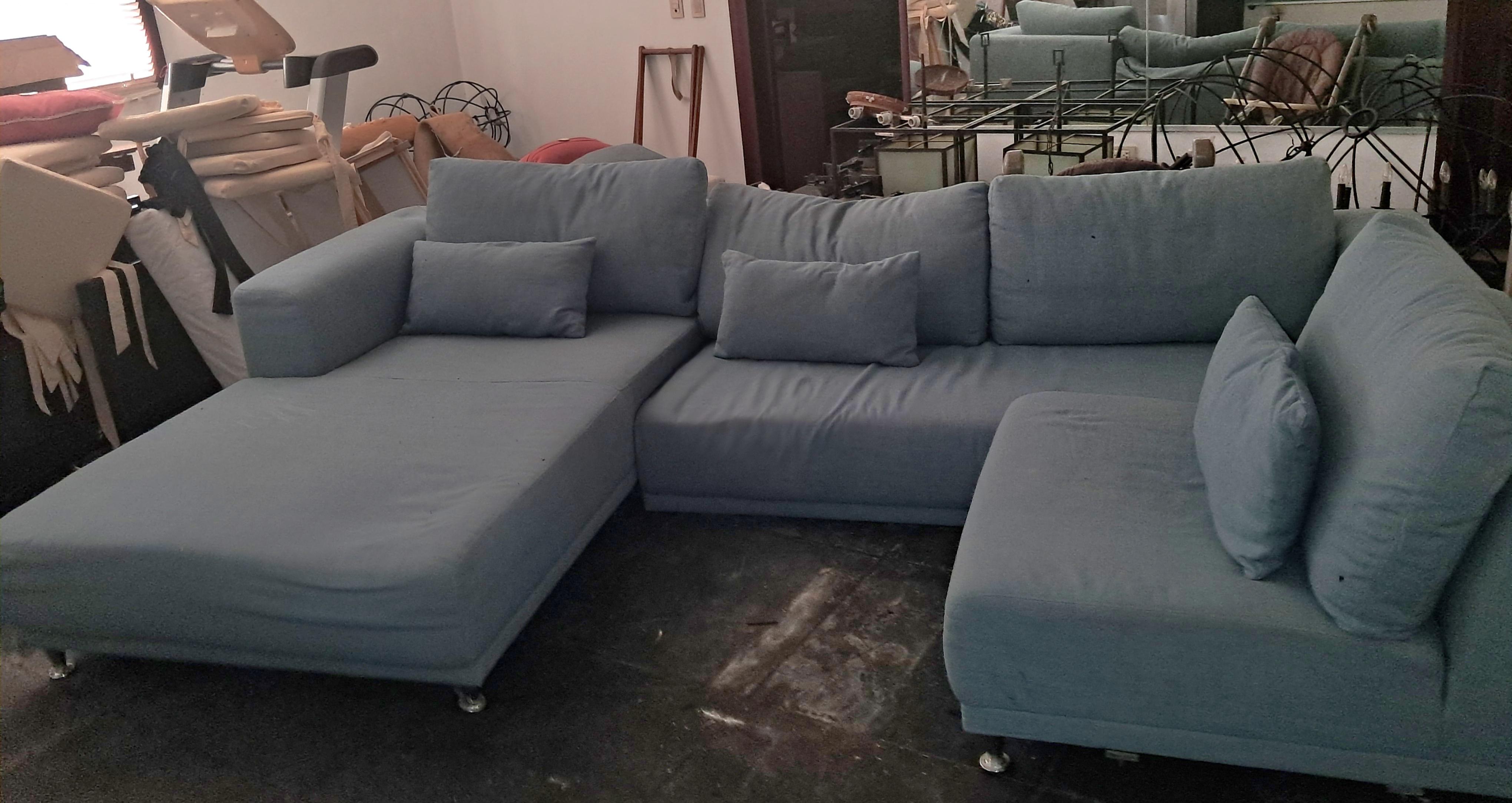 MUEBLE TIPO L COLOR AZUL CLARO Foto 7322661-6.jpg