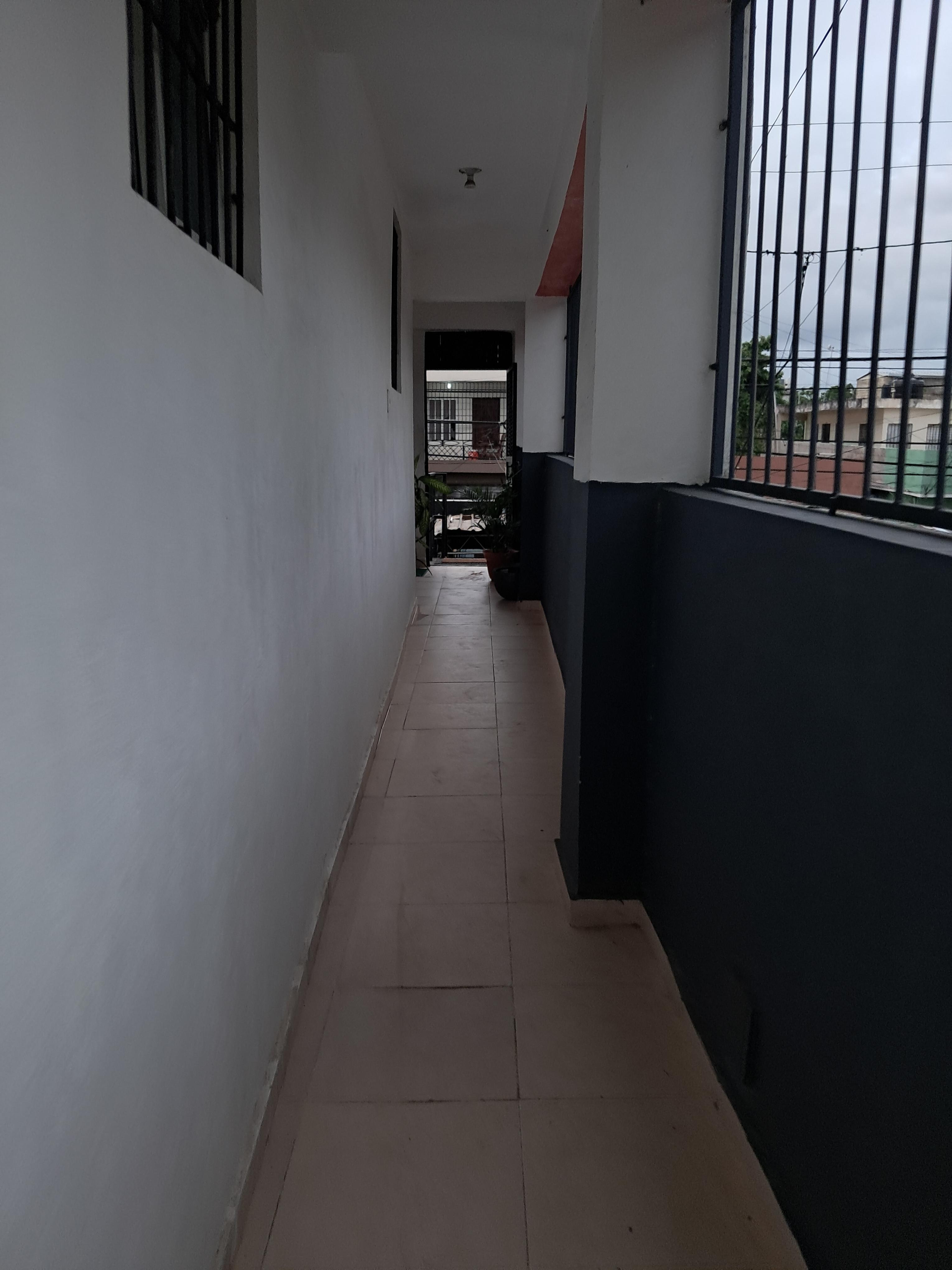 EDIFICIO CON AMPLIO  LOCAL COMERCIAL Y 4 APARTAMENTOS Foto 7322678-6.jpg