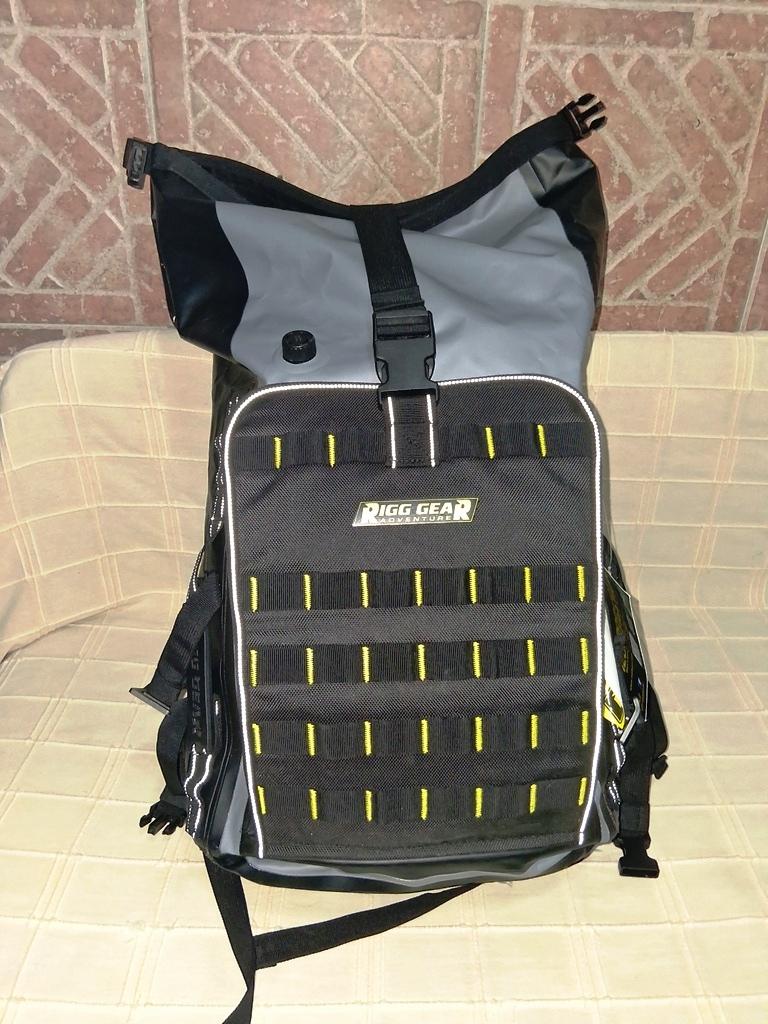 Mochila Impermeable Nelson-Rigg Hurricane 30L  Foto 7322692-2.jpg