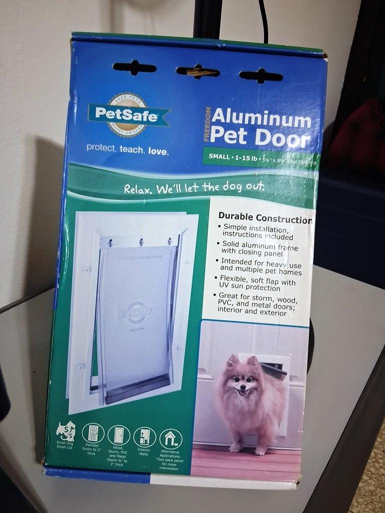 Puerta PetSafe Freedom para Mascotas Aluminio  Foto 7322698-4.jpg