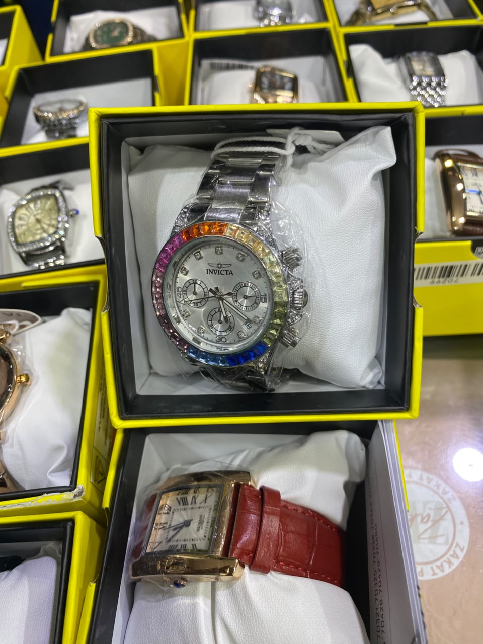 Reloj diferentes  en Santo Domingo Este Foto 7322811-6.jpg