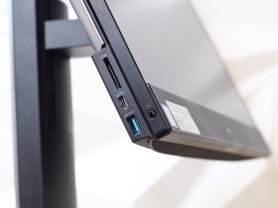 Dell OptiPlex 7460 AIO All-in-One USADA Foto 7322997-9.jpg