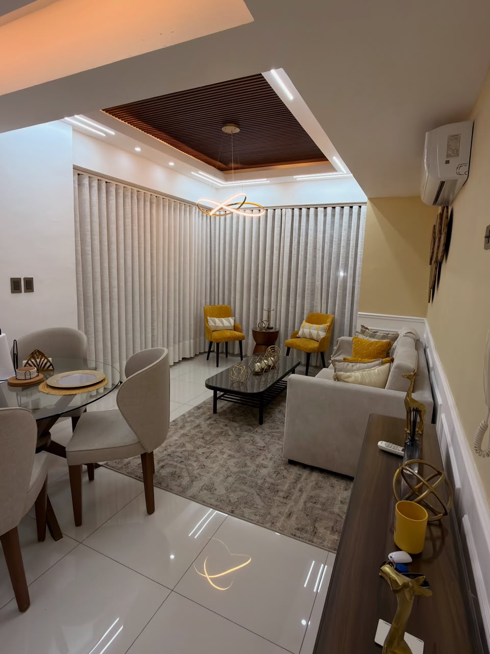 APARTAMENTO AMUEBLADO EN ALQUILER  EL RENACIMIENTO Foto 7323094-3.jpg