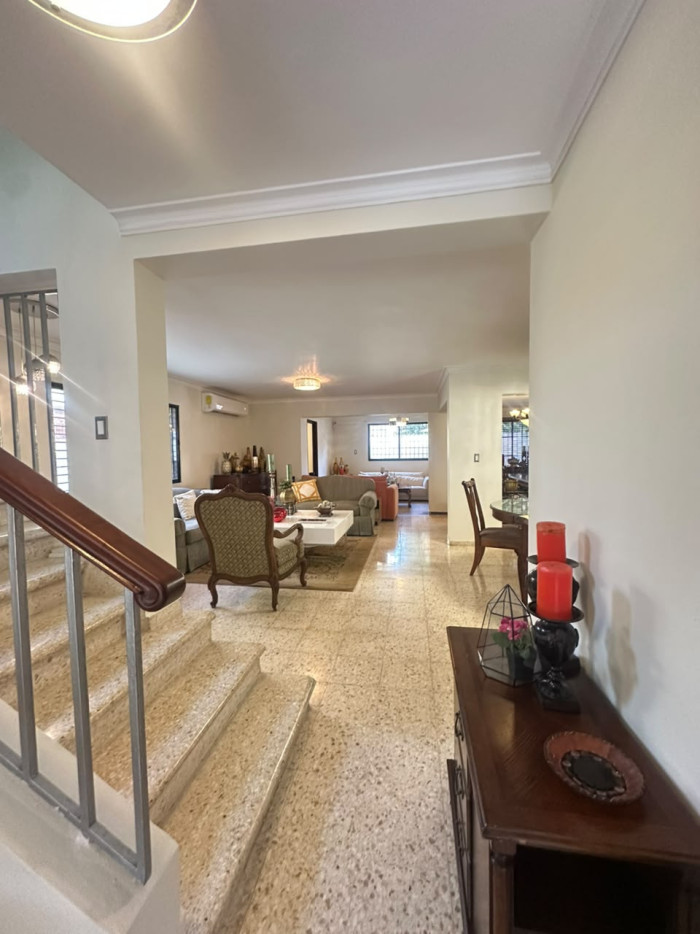 CASA EN VENTA  JARDINES DEL SUR DISTRITO NACIONAL Foto 7323095-12.jpg