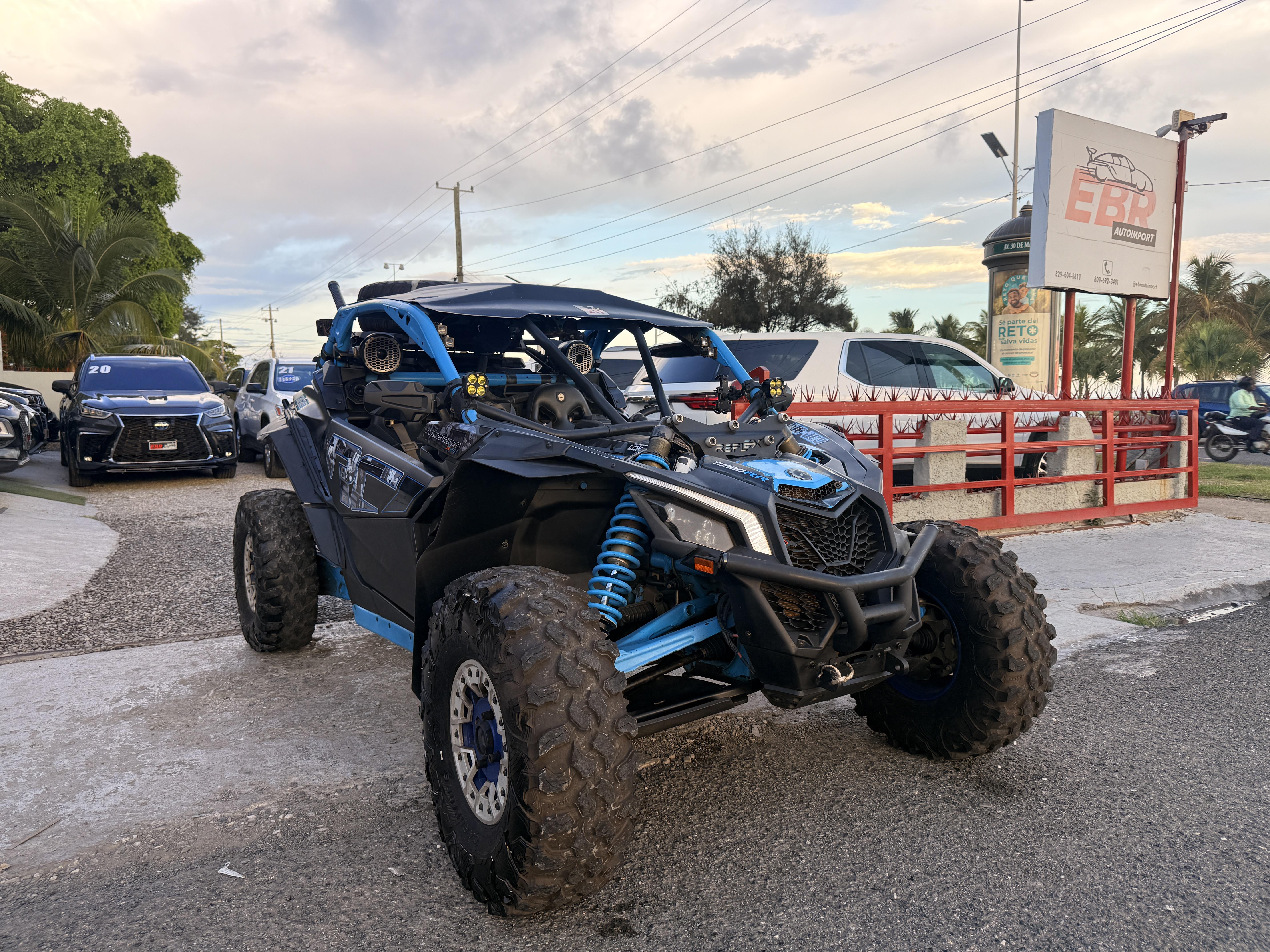 CAN-AM MAVERICK X3 XRS 2018 Foto 7323128-2.jpg