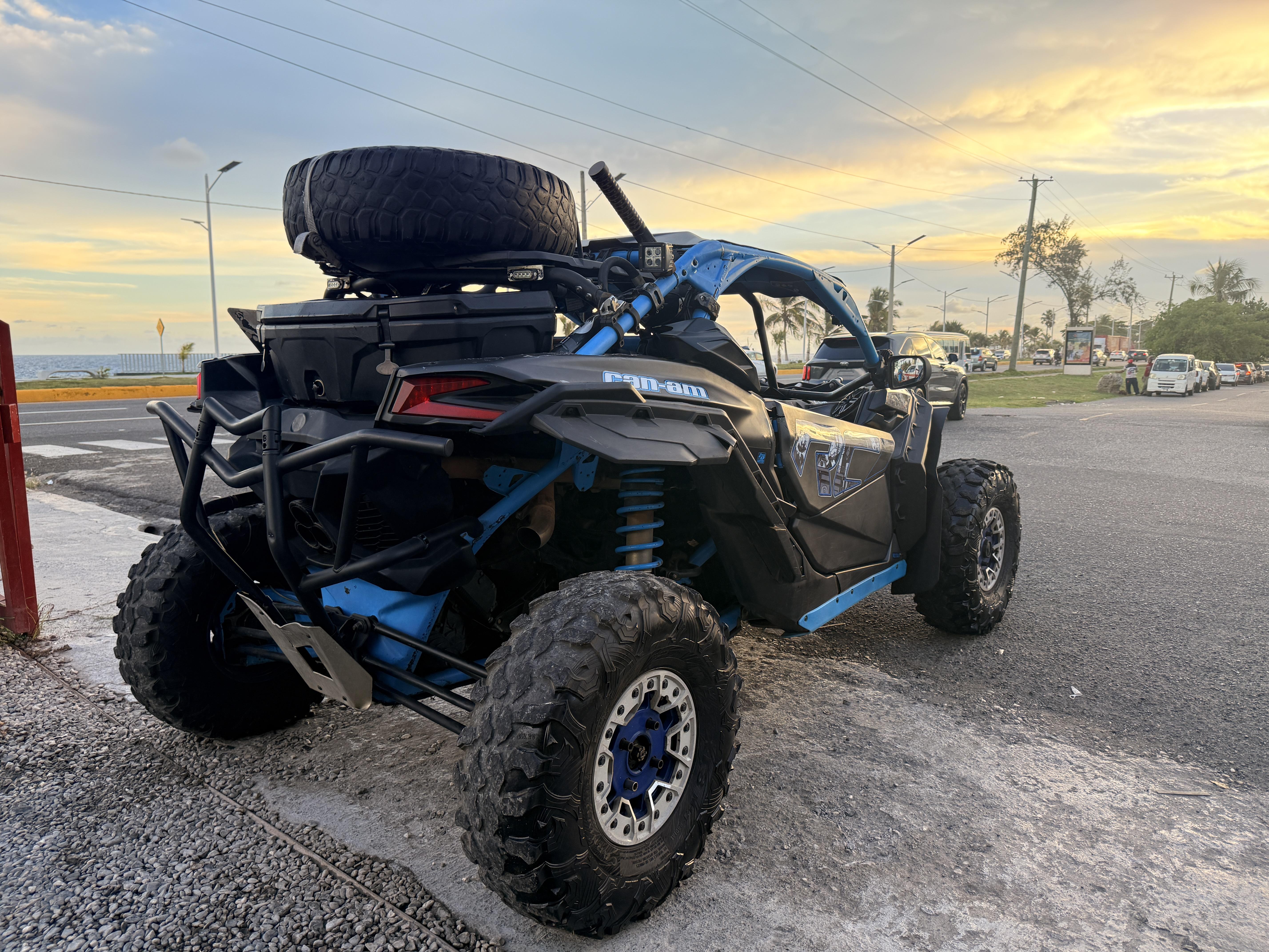 CAN-AM MAVERICK X3 XRS 2018 Foto 7323128-3.jpg