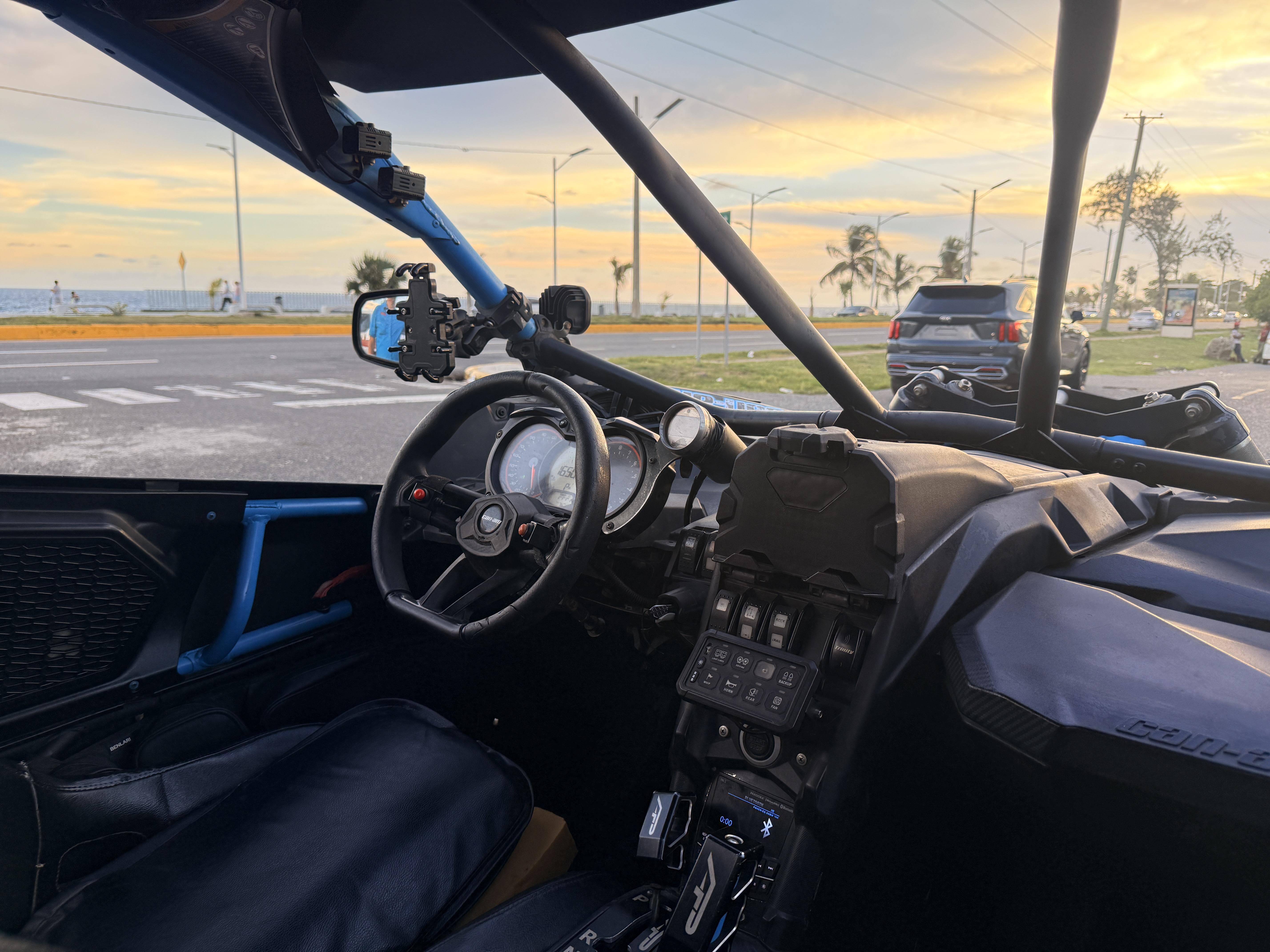 CAN-AM MAVERICK X3 XRS 2018 Foto 7323128-6.jpg