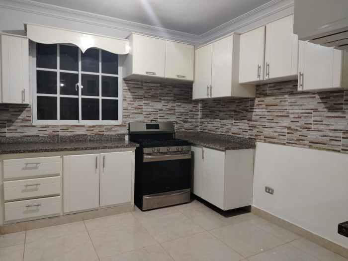 CASA EN RENTA EN SANTO DOMINGO ESTE Foto 7323147-2.jpg