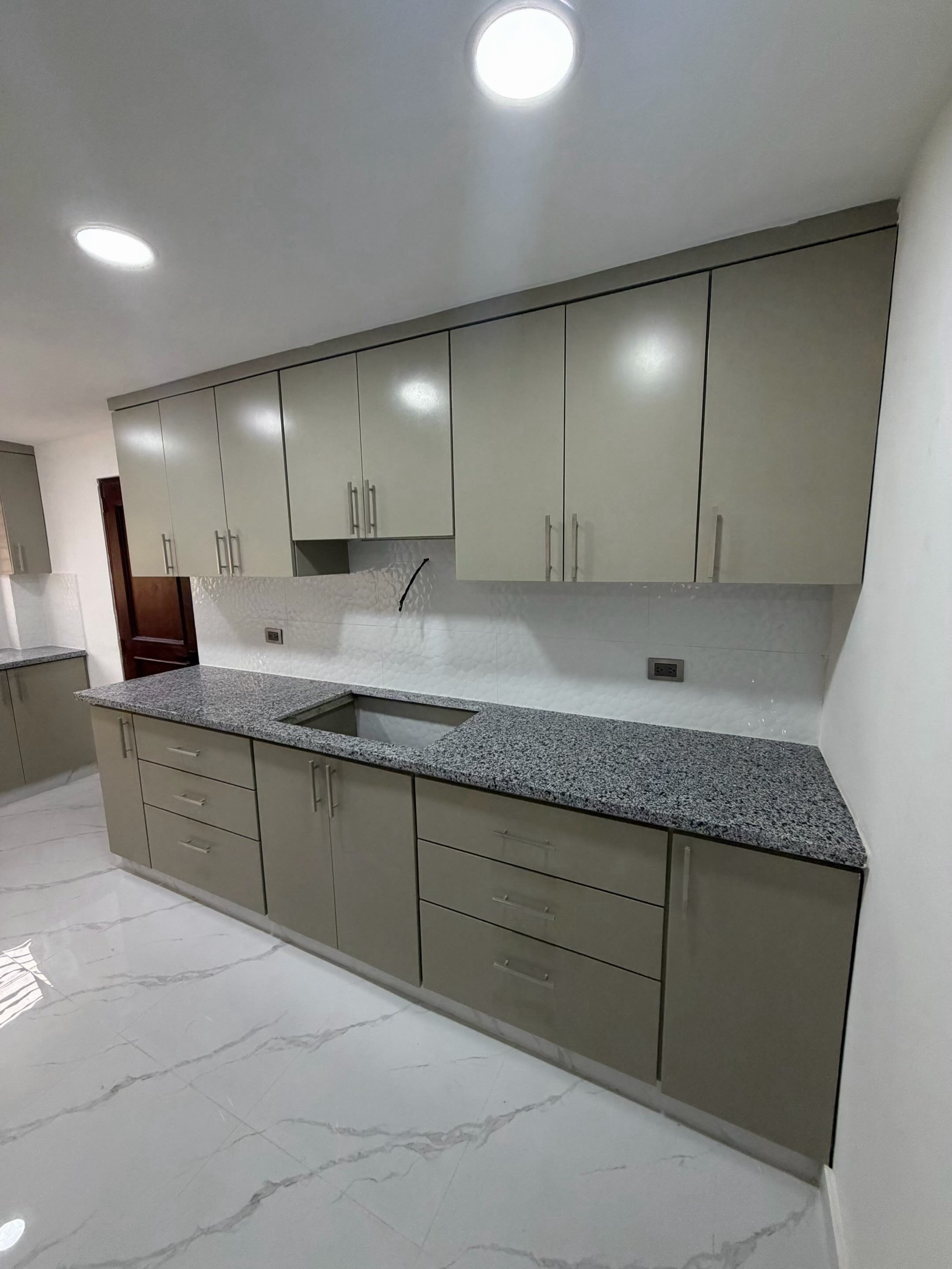 Rento apartamento en Zona Universitaria – Excelente ubicación Foto 7323149-3.jpg