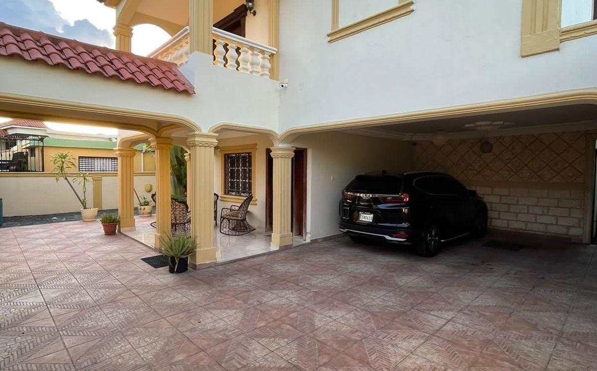 Casa en venta en Prado Oriental Santo Domingo Este Foto 7323158-1.jpg