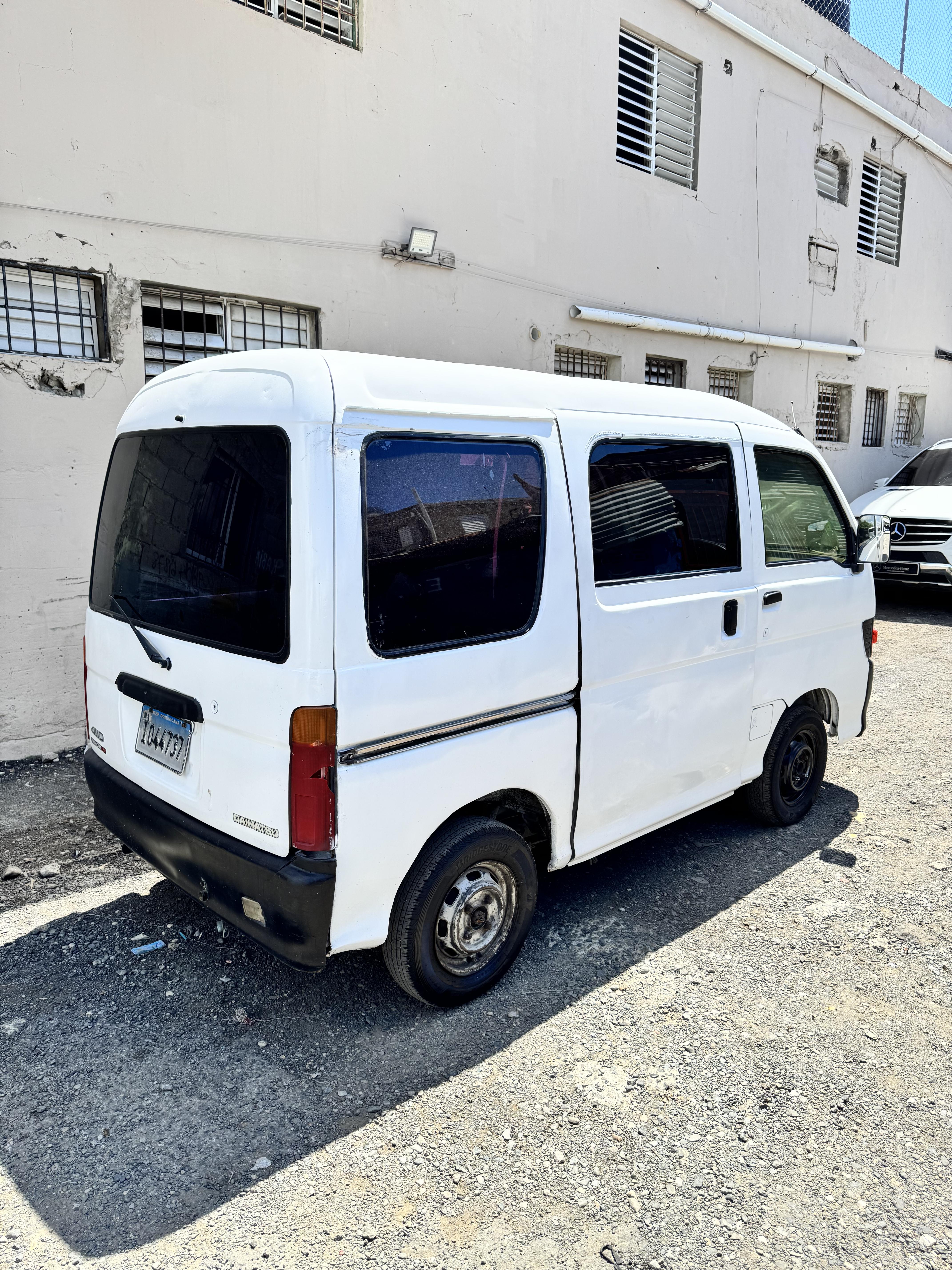 Daihatsu Hijet Año 2000. Foto 7323303-3.jpg