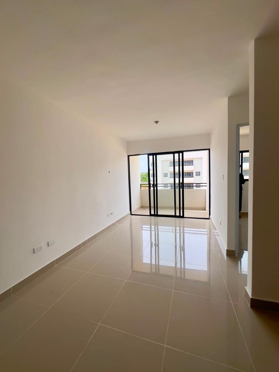 Apartamento de 2 Habitaciones  Estudio en Venta en la Ciudad Juan Bosc Foto 7323522-2.jpg