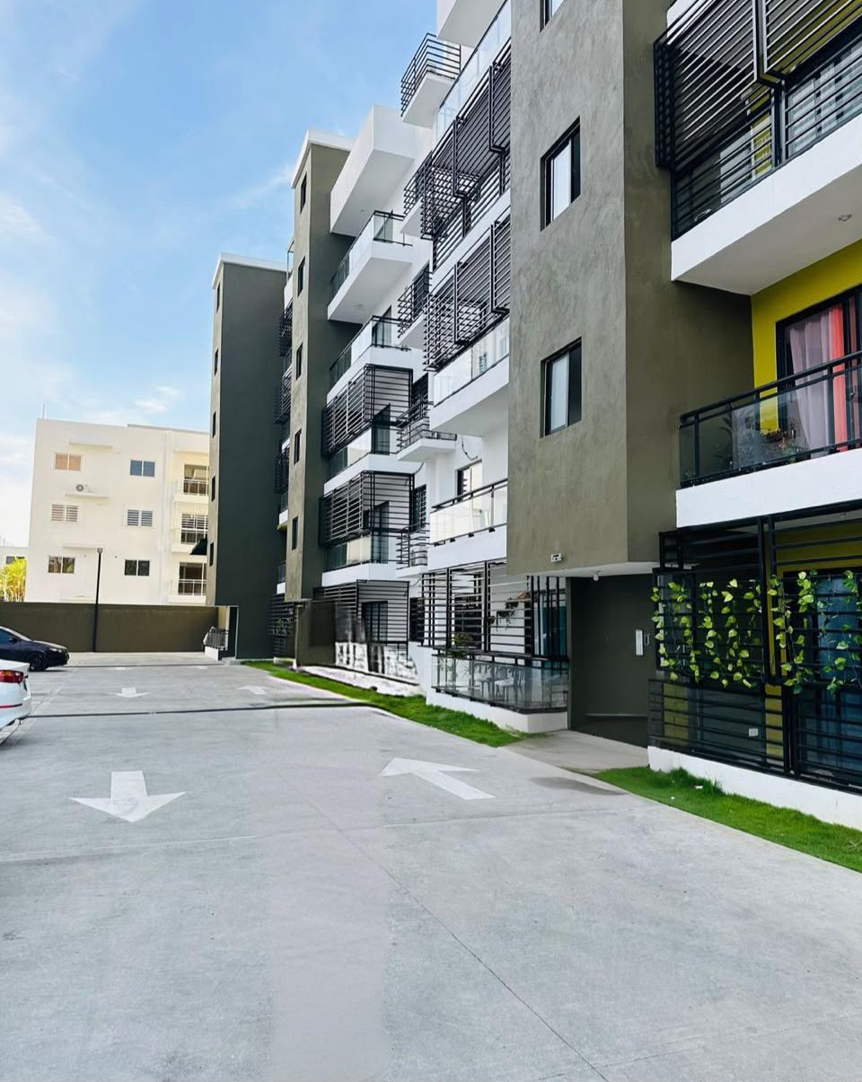 Apartamento de 3 Habitaciones en Venta en el Ensanche Isabelita  Foto 7323533-7.jpg
