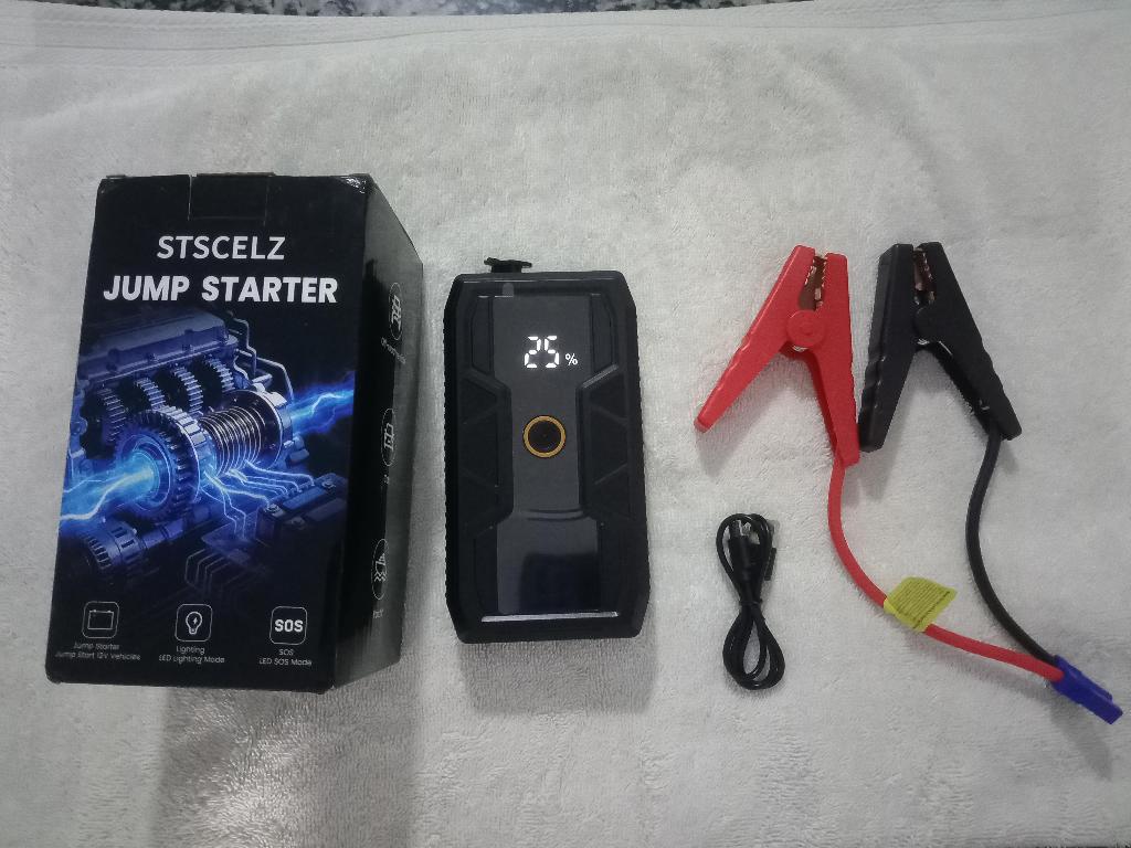 Vendo jompeador de vechiculo y tiene cargador de cellular y linterna d Foto 7323555-1.jpg