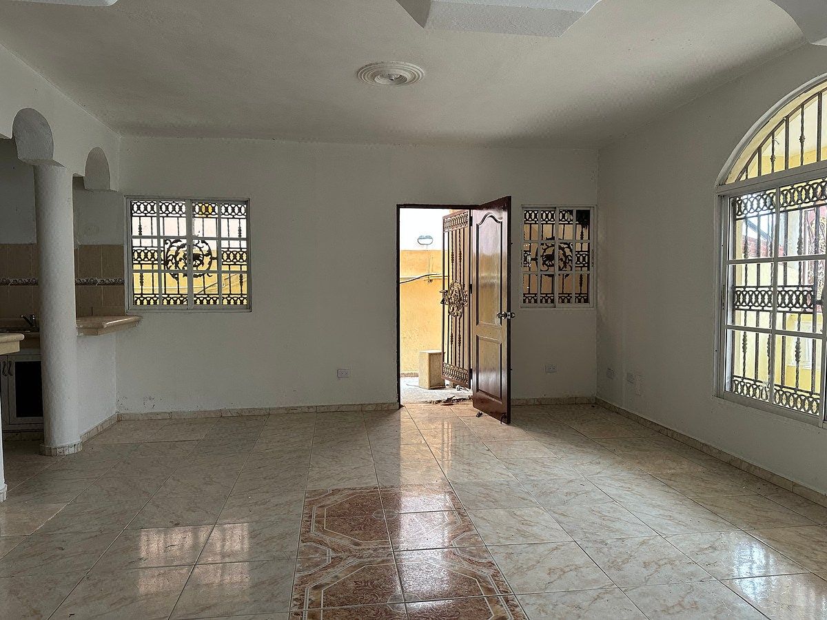 Casa en Residencial Los Tres Ojos Santo Domingo Este Foto 7323565-4.jpg