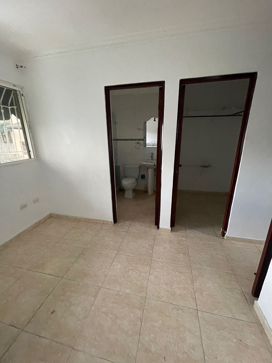 Apartamento en Respaldo los tres Ojos las Américas Foto 7323570-4.jpg