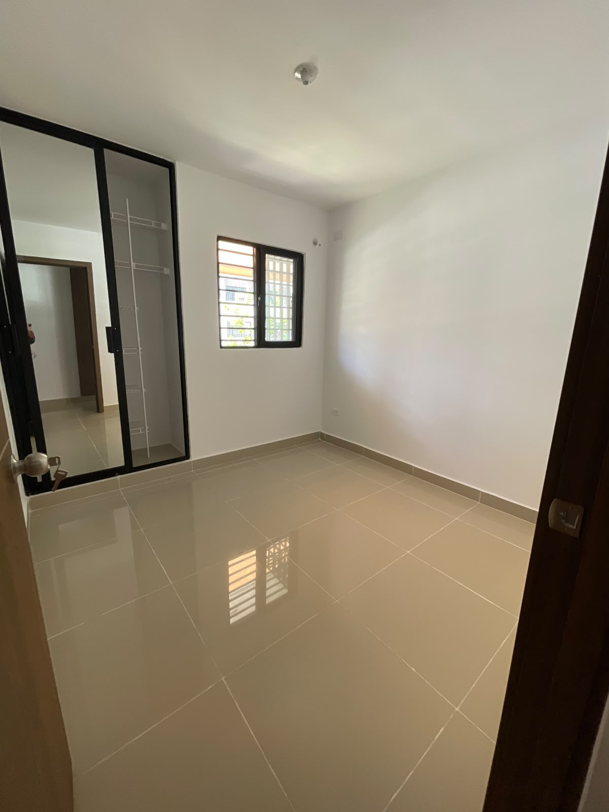Alquiler de Apartamento próximo a la Ciudad Juan Bosch. Foto 7323670-2.jpg