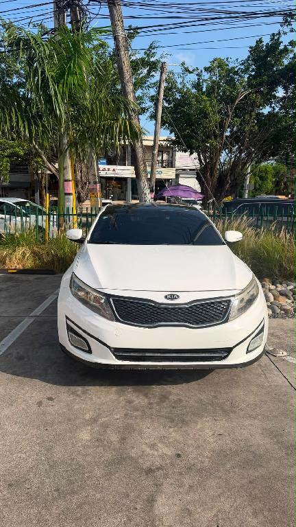 Kia K5 2014 blanco de GLP Foto 7323921-1.jpg