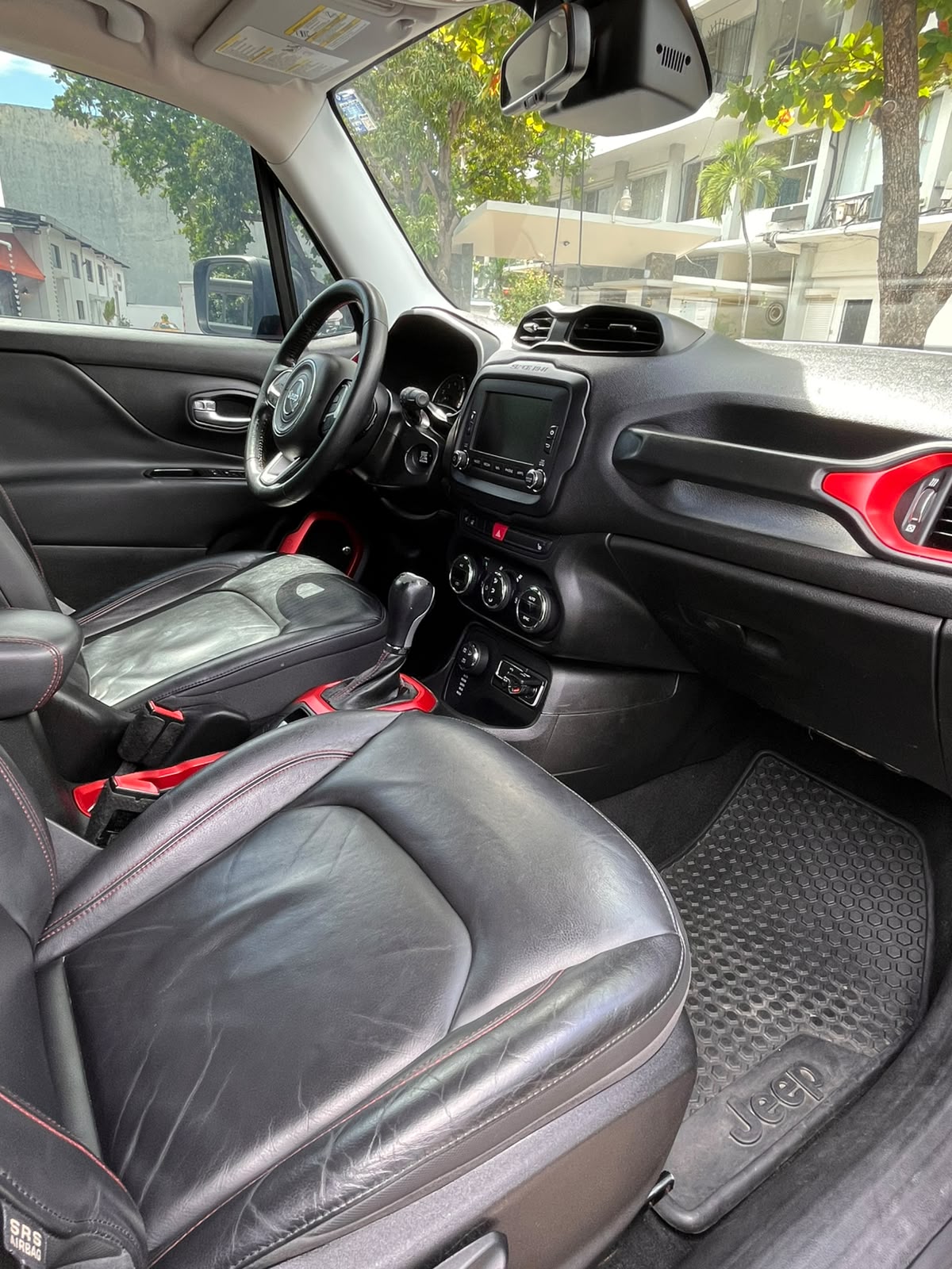 JEEP RENEGADE 2017 Foto 7323927-9.jpg
