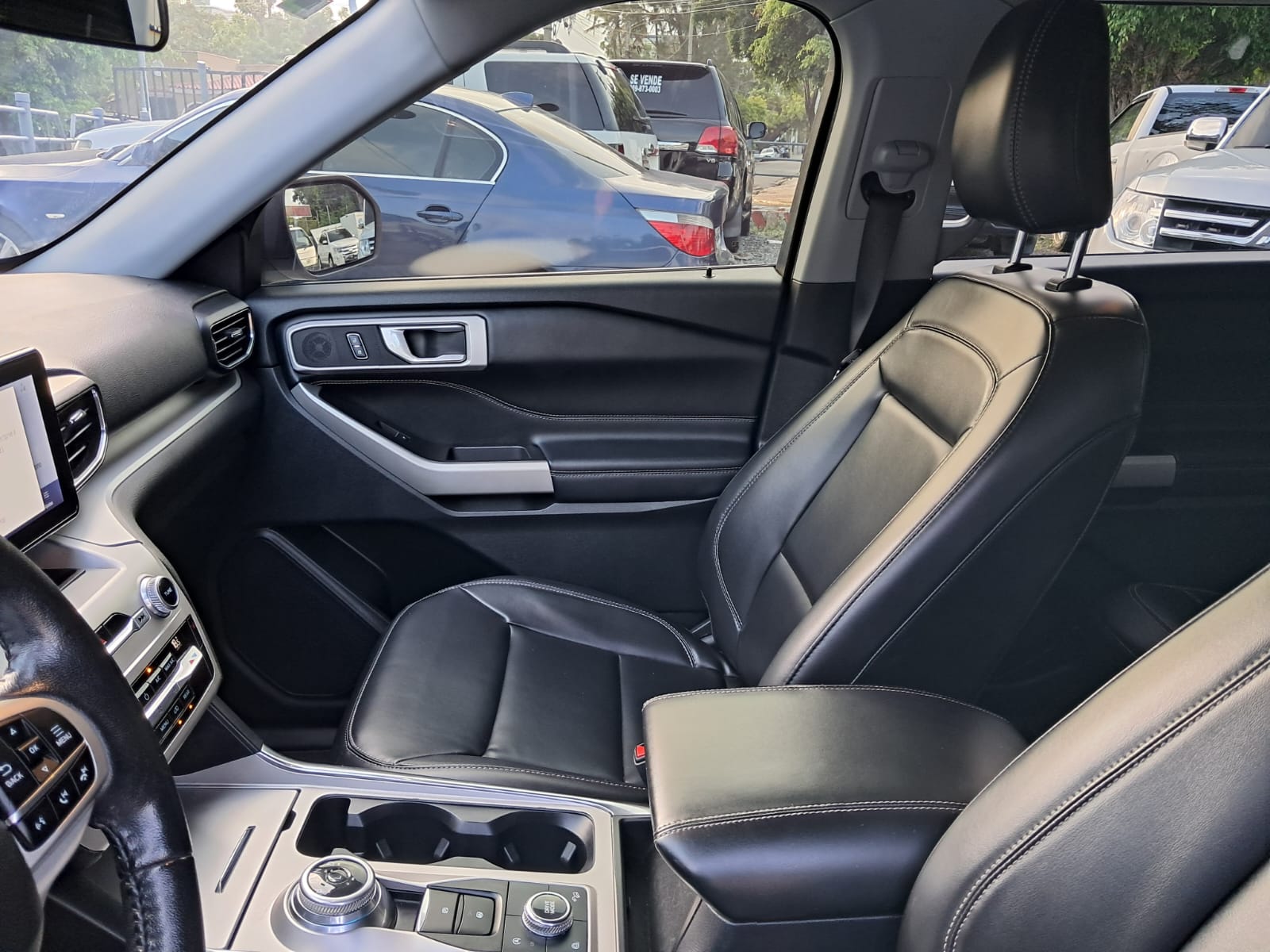 Ford Explorer XLT 2021 Foto 7323986-9.jpg