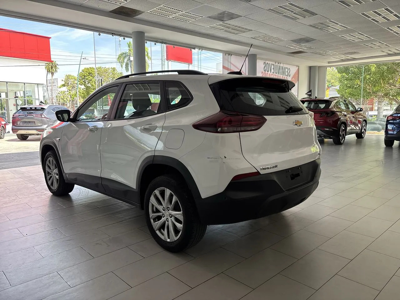 Chevrolet Tracker LT 2023  12.000 Km  de la Casa SDM Foto 7324006-4.jpg