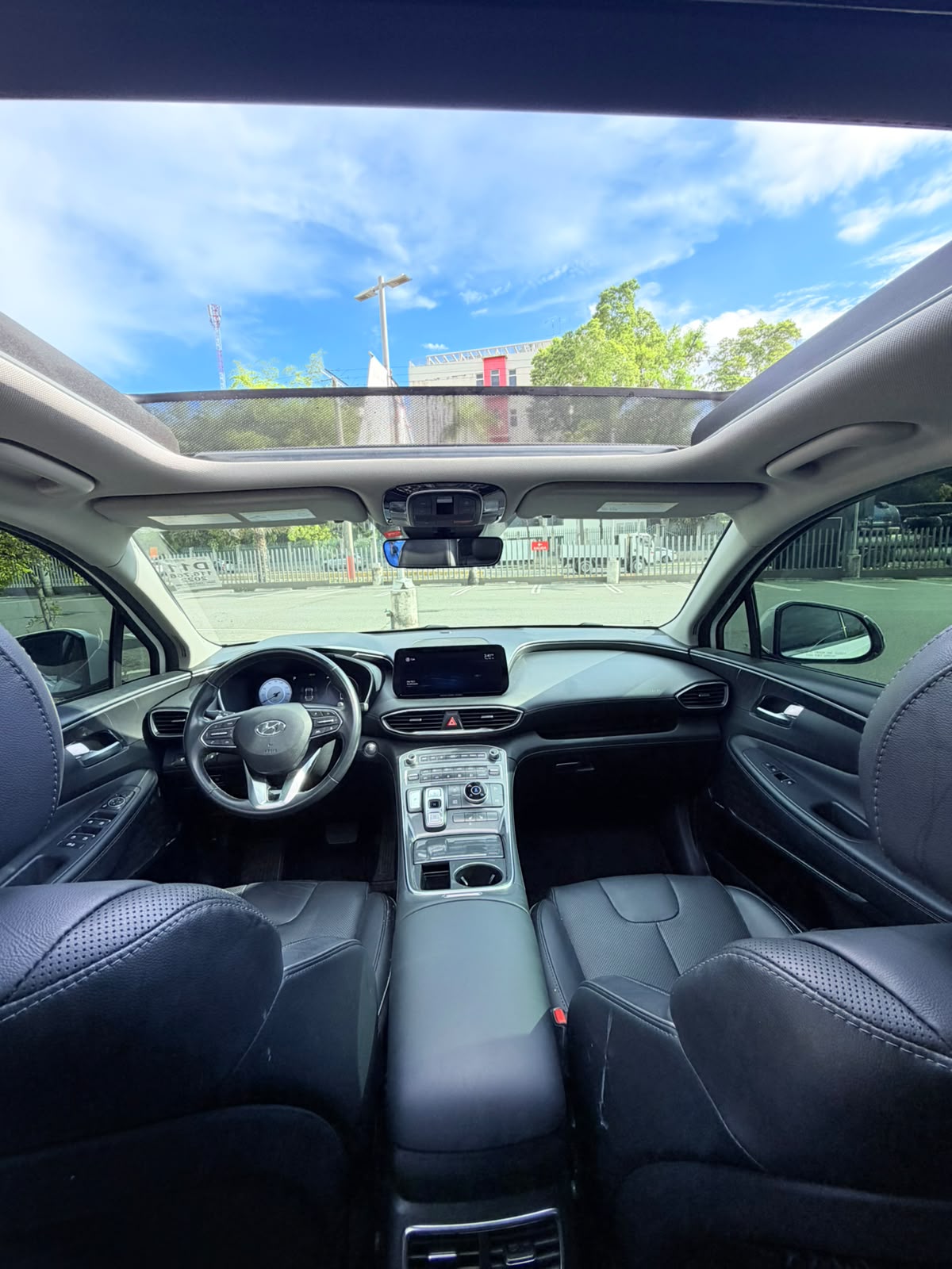 Hyundai Santafe   Modelo SEL plus  Año 2022 Foto 7324027-9.jpg