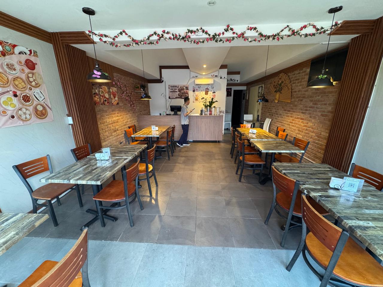 Excelente local ubicado en la Esperilla ideal para restaurantes y salo Foto 7324089-4.jpg
