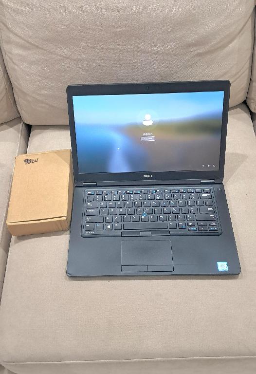 Laptop Dell 500GB SSD i7 8GB 2.8Ghz Nvidia GeForce Foto 7324101-4.jpg