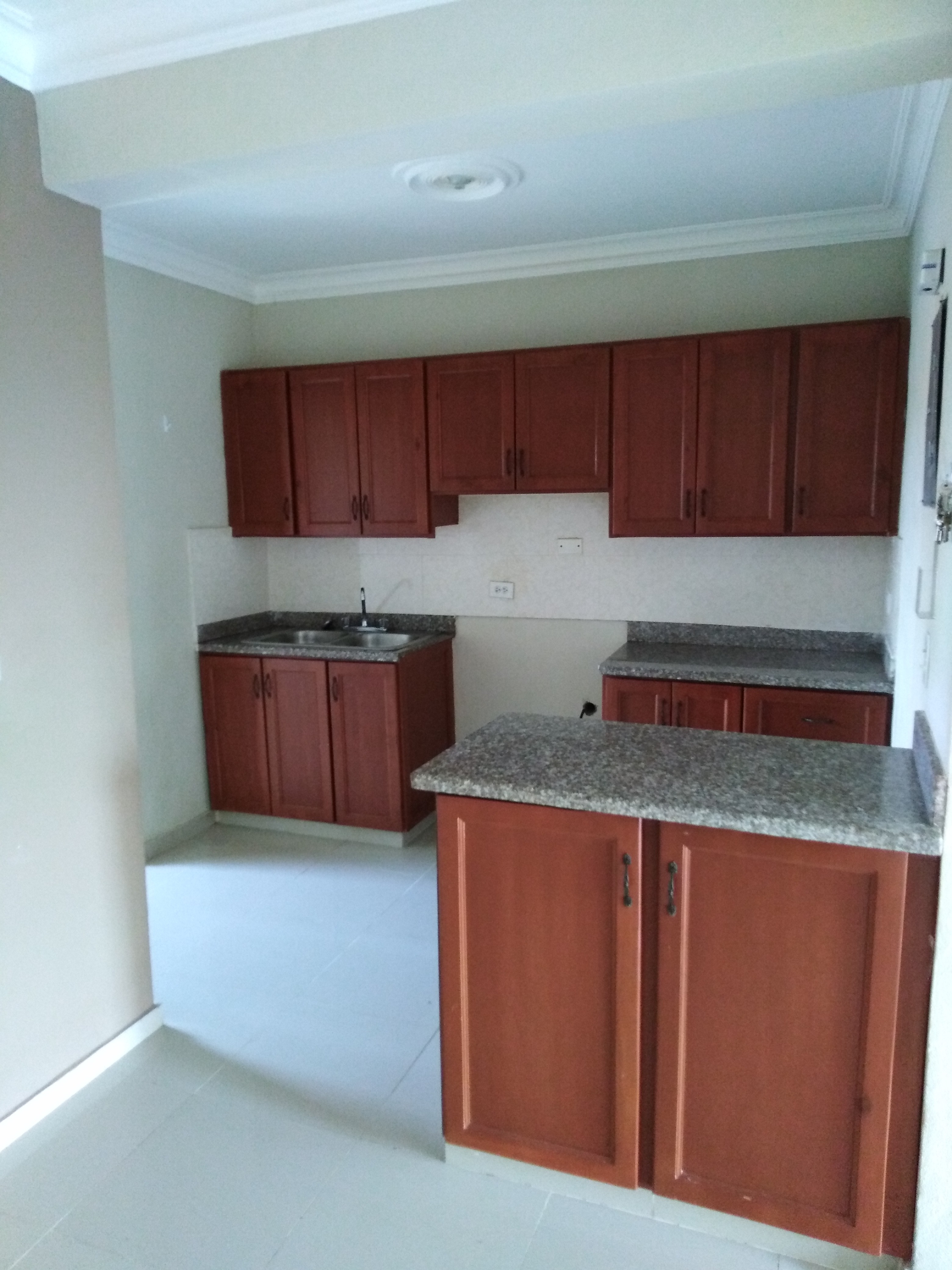 Alquilo Apartamento 2do Nivel con 3 habitaciones y 2 baños en Sto. Dgo Foto 7324112-6.jpg