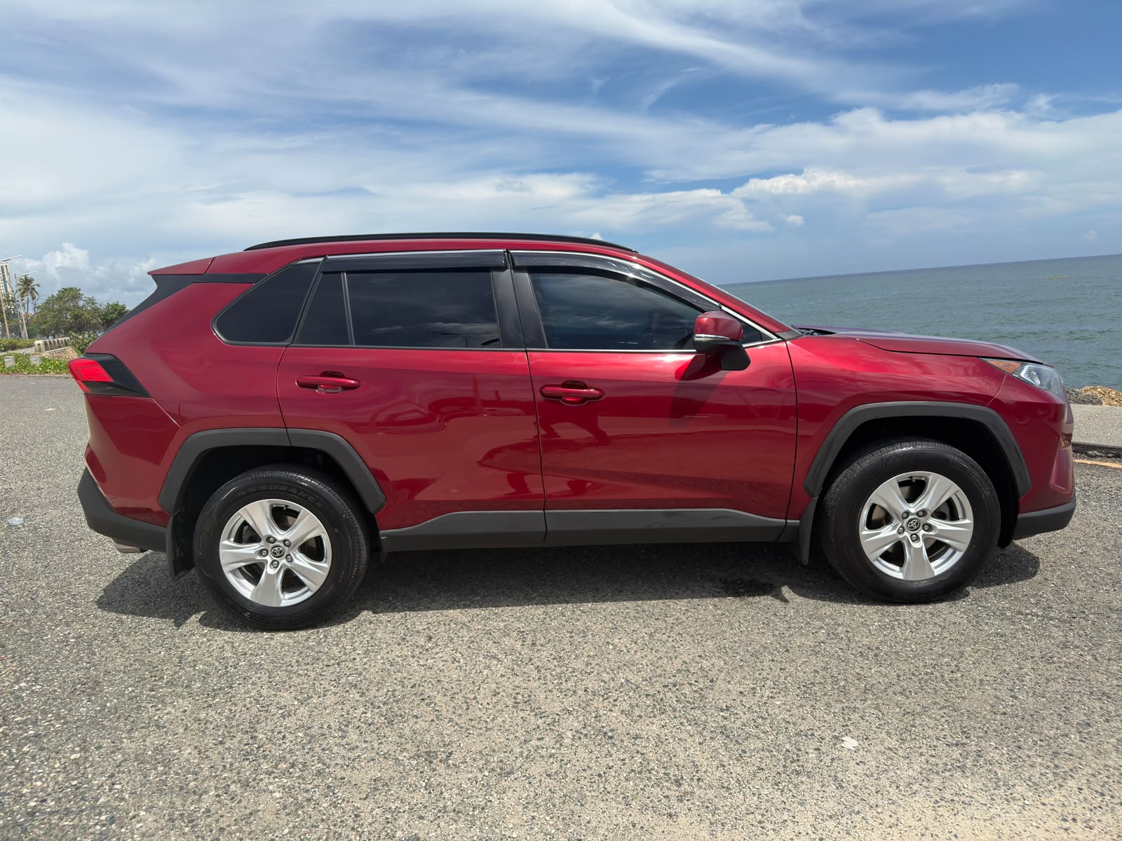TOYOTA RAV4 2021 XLE 4X4  Foto 7324154-3.jpg