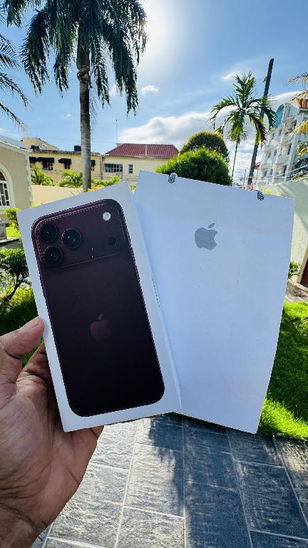 IPHONE 18 PRO MAX 256GB FACTORY CLEAN SELLADO Foto 7324206-1.jpg