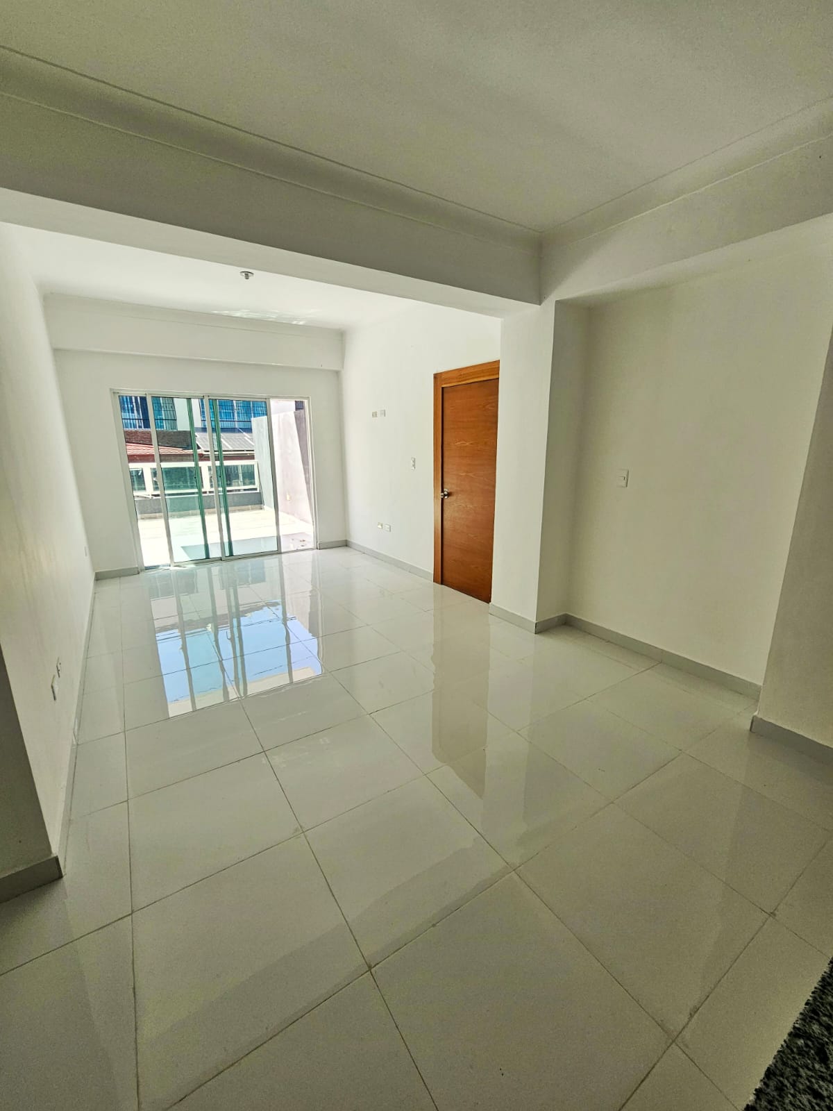 Apartamento Nuevo con terraza en Don Honorio RD11000000  - 2do piso co Foto 7324470-11.jpg