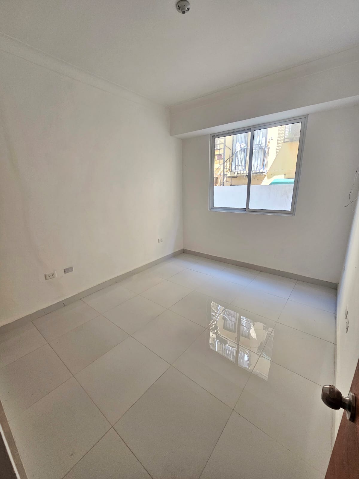 Apartamento Nuevo con terraza en Don Honorio RD11000000  - 2do piso co Foto 7324470-3.jpg